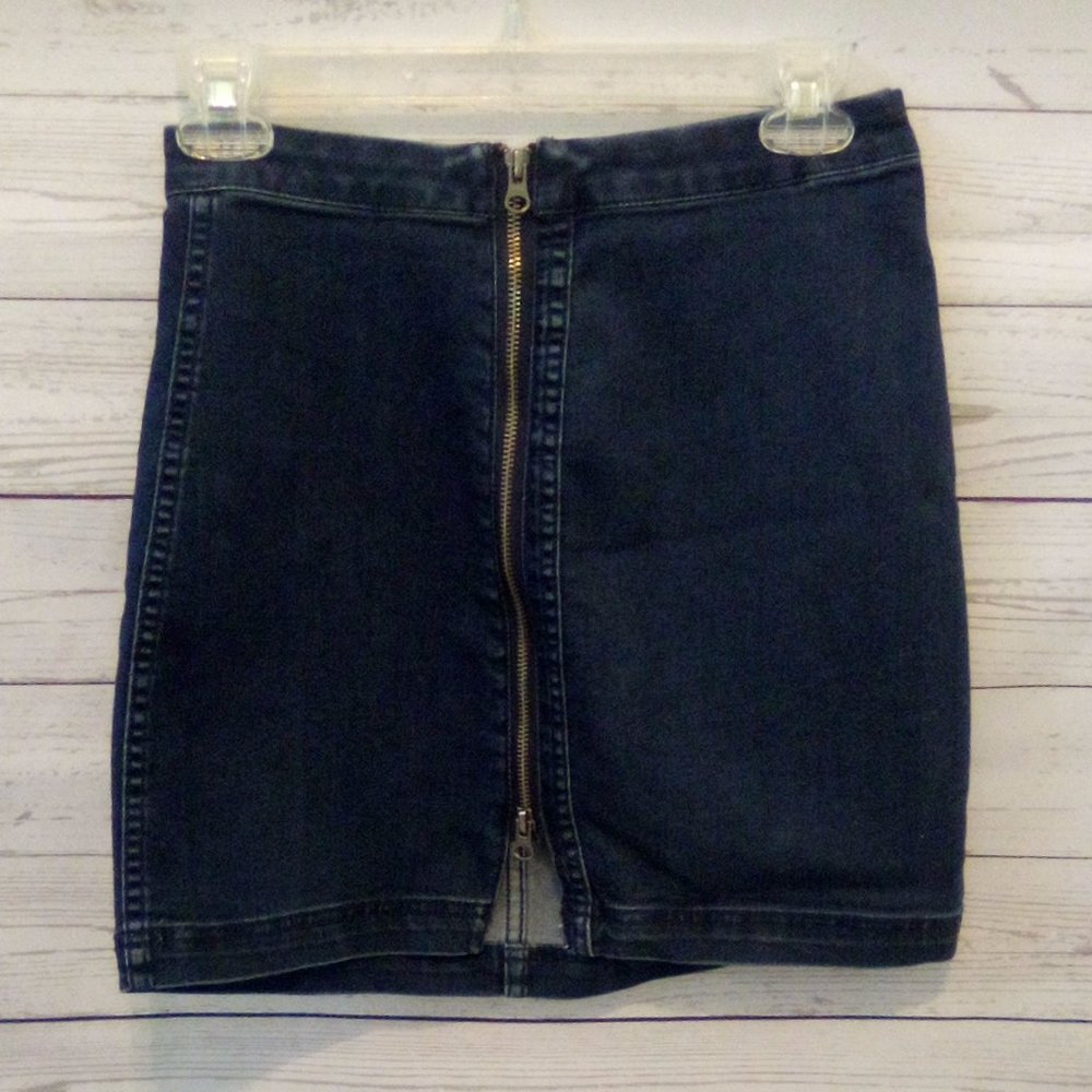 Free People Zip Front Stretch Denim Skirt Size 6
